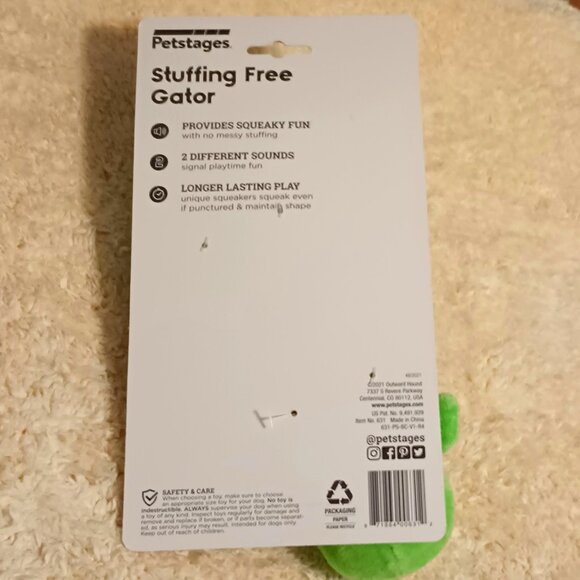 NWT ~ Petstages Stuffing-Free Big Squeak Gator Plush Dog Toy, Medium - Picture 8 of 8